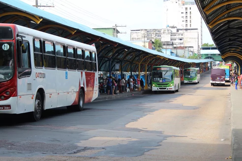 A pedido do MPAM, Justiça suspende aumento da tarifa de ônibus prevista para este sábado (15)