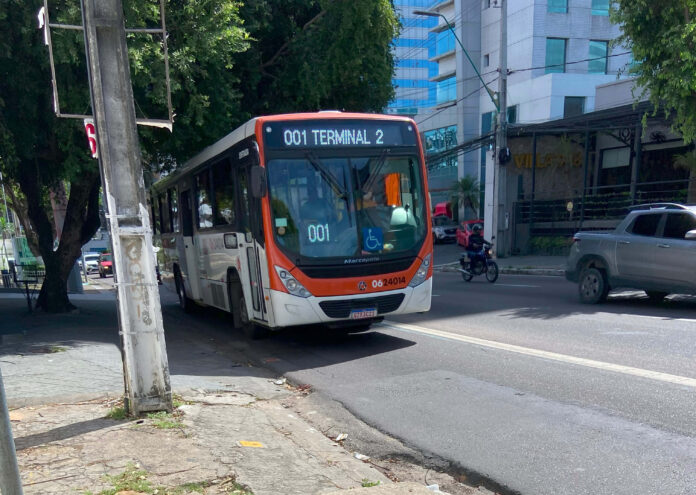 Transporte público gratuito em dias de eleição é previsto por determinação do TSE.