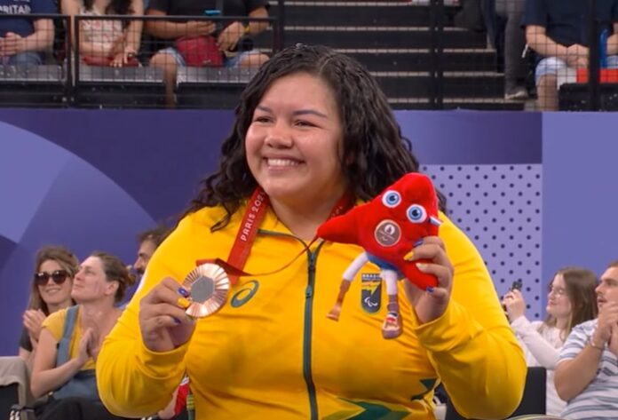 A paratleta amazonense Maria conquista bronze nas Paralimpíadas