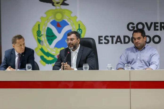 O governador do Amazonas, Wilson Lima, divulgou um pacote econômico que promete impulsionar o comércio local durante o período natalino.