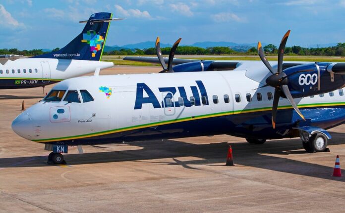 As linhas aéreas Azul e Gol planejam uma fusão ainda em 2025.