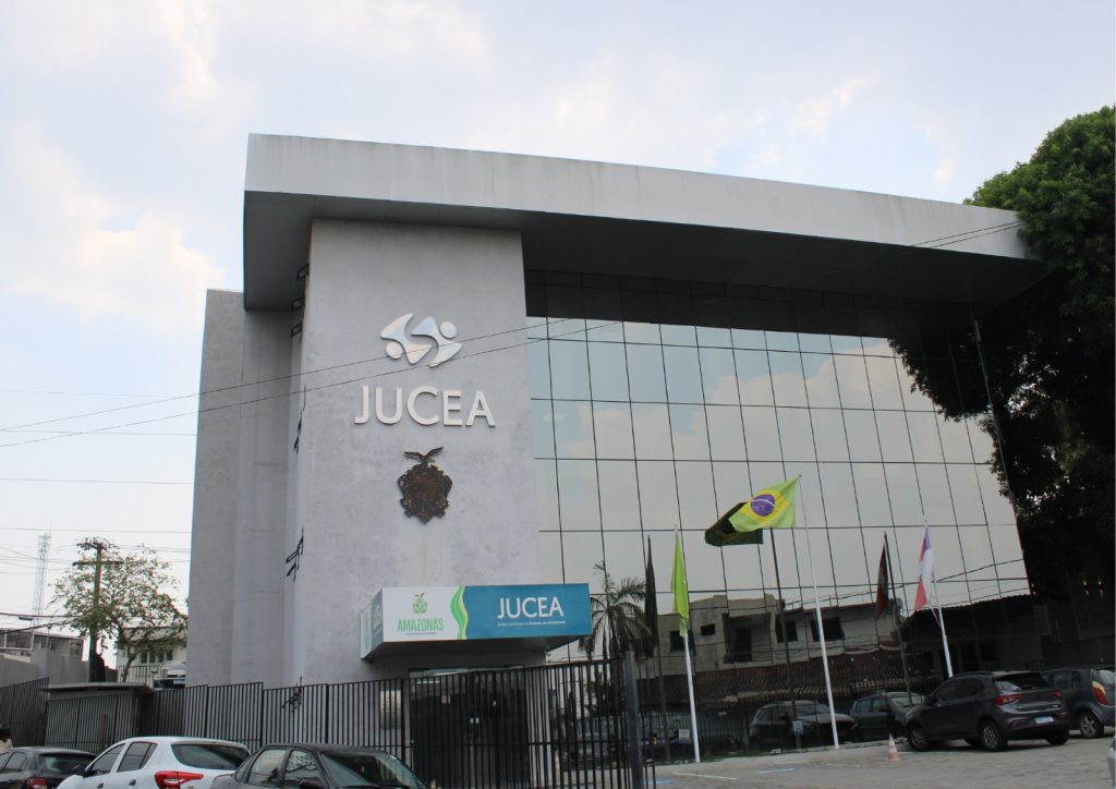 Atendimento ágil resulta em mais empresas abertas, segundo Jucea.