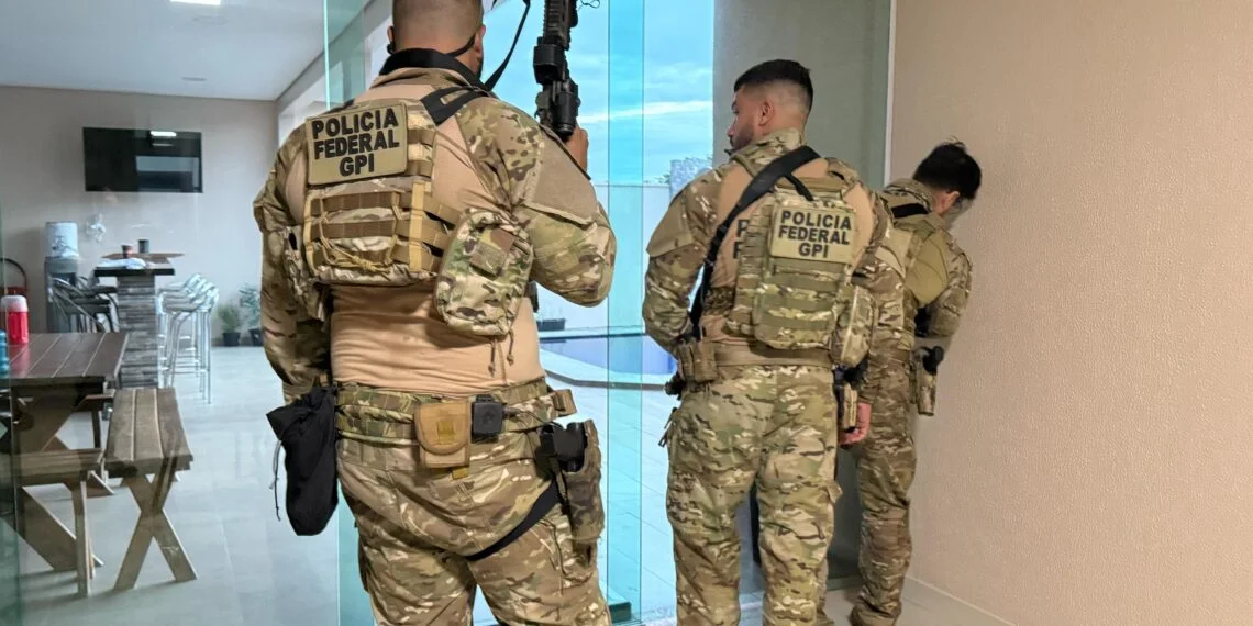 Esquema funcionava em dois estados e envolvia agentes de segurança pública.