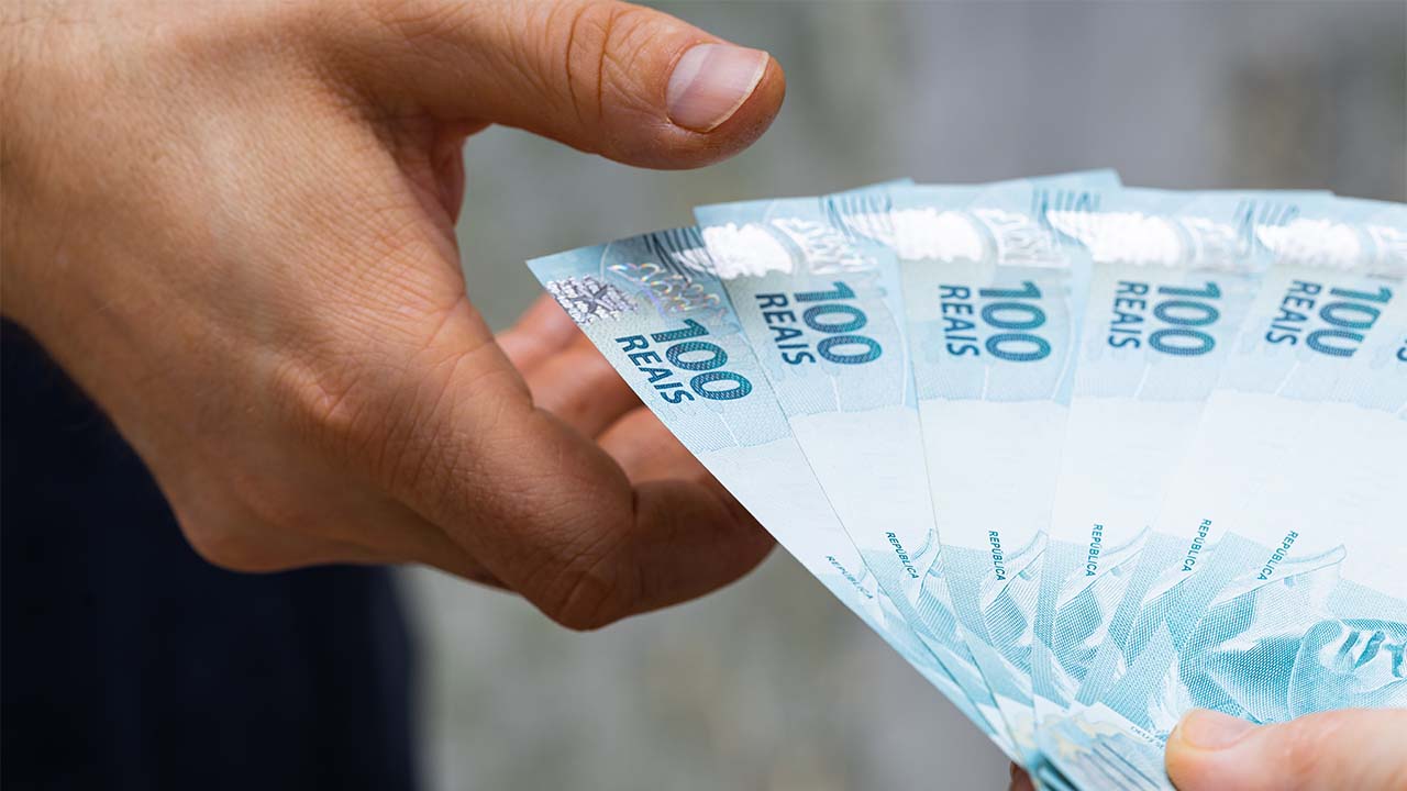 Busca por crédito em janeiro sobe 22% em 12 meses, maior alta desde 2022