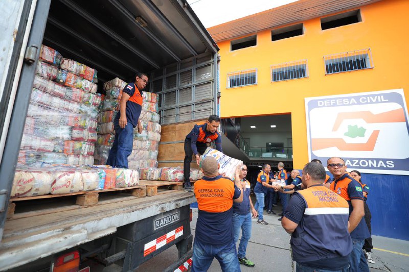 Governo Wilson Lima acompanha o envio de ajuda humanitária para Boca do Acre