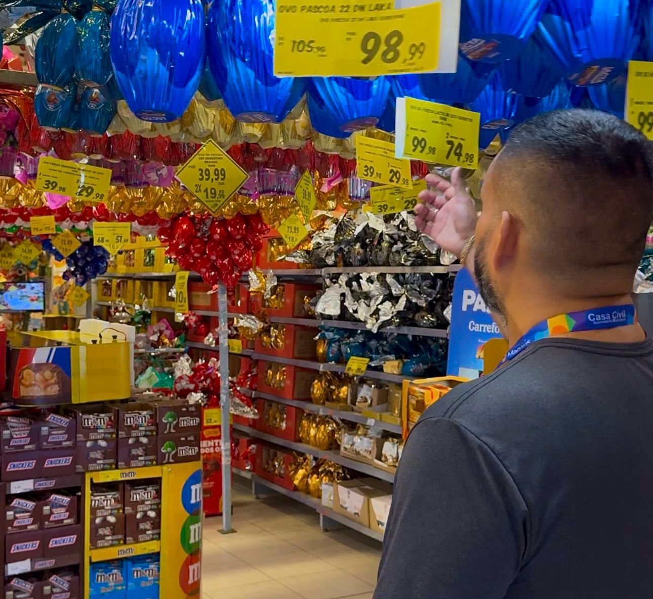 O Procon realizou entre os dias 3, 4 e 7 de abril de 2025 uma pesquisa de preços dos ovos de Páscoa comercializados na capital amazonense.