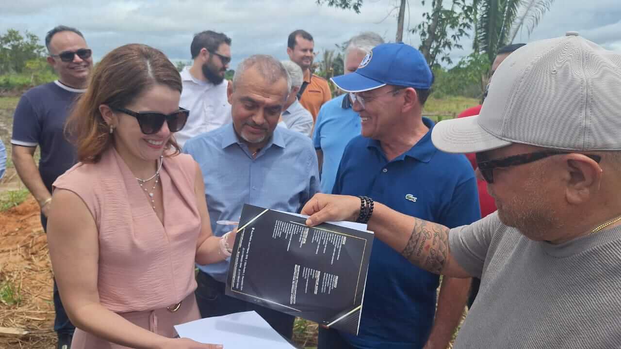 O Governo do Amazonas formalizou a doação de um terreno à Prefeitura de Humaitá para a construção de um novo complexo penitenciário.