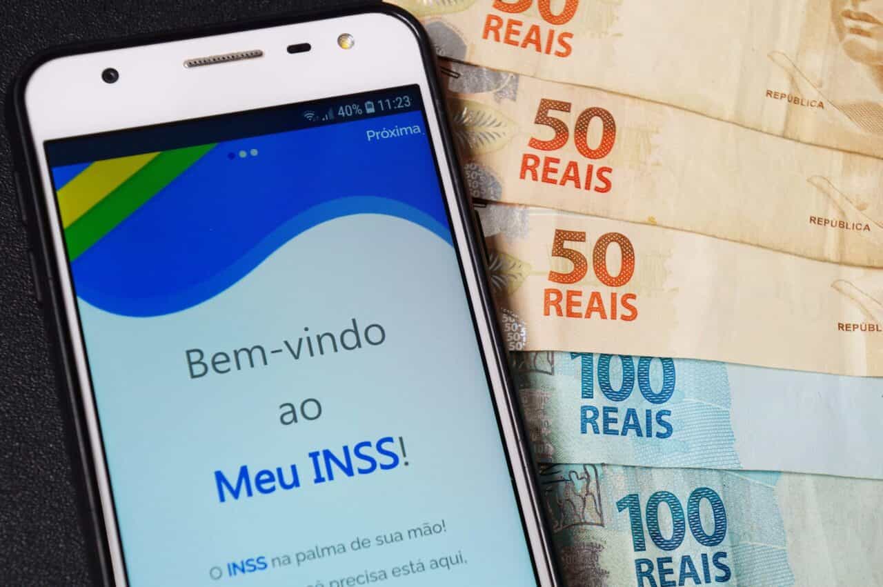 INSS passa por mudanças após descoberta de um esquema de descontos indevidos.
