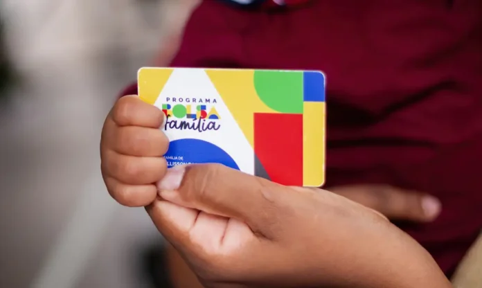 Veja o que muda e o que continua o mesmo após mudanças no Bolsa Família.
