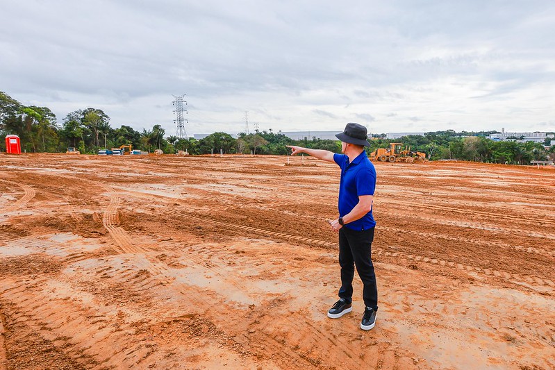 O prefeito de Manaus, David Almeida, anunciou o início das obras de um novo conjunto habitacional no bairro Tarumã, zona Oeste da capital.