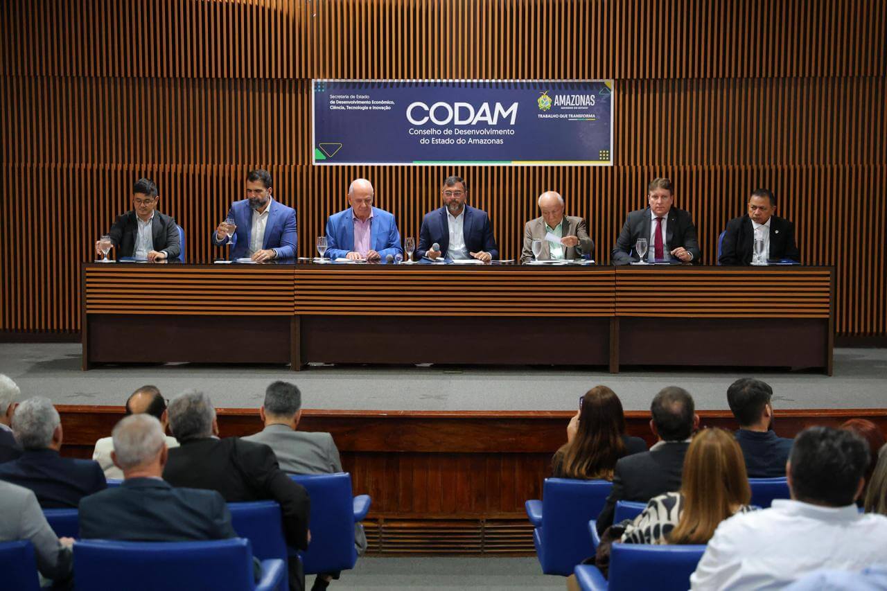 Wilson Lima, presidiu Reunião Ordinária do Codam, que analisou 36 projetos industriais com previsão de investimentos de R$ 1,29 bilhão.