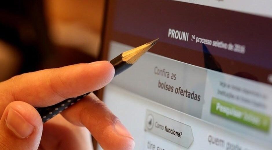 PBP Prouni e Pé de Meia Licenciaturas poderão ser acumulados, determina MEC.