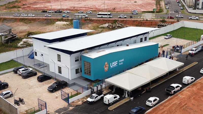 Índice de abandono de postos de trabalho por médicos é maior em locais com baixo PIB.