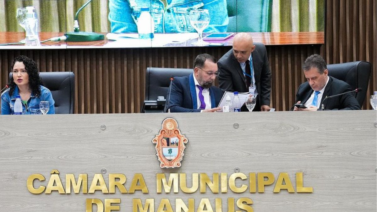 LDO seguirá para a sanção do prefeito David Almeida.
