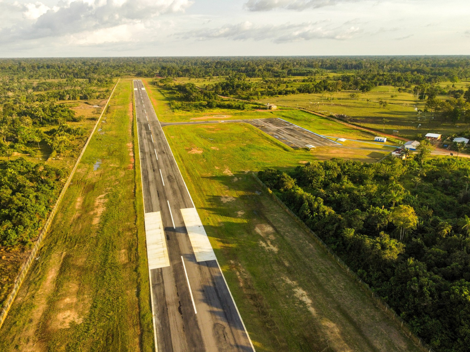 Aeroporto de Fonte Boa é totalmente reformado e ganha nova estrutura