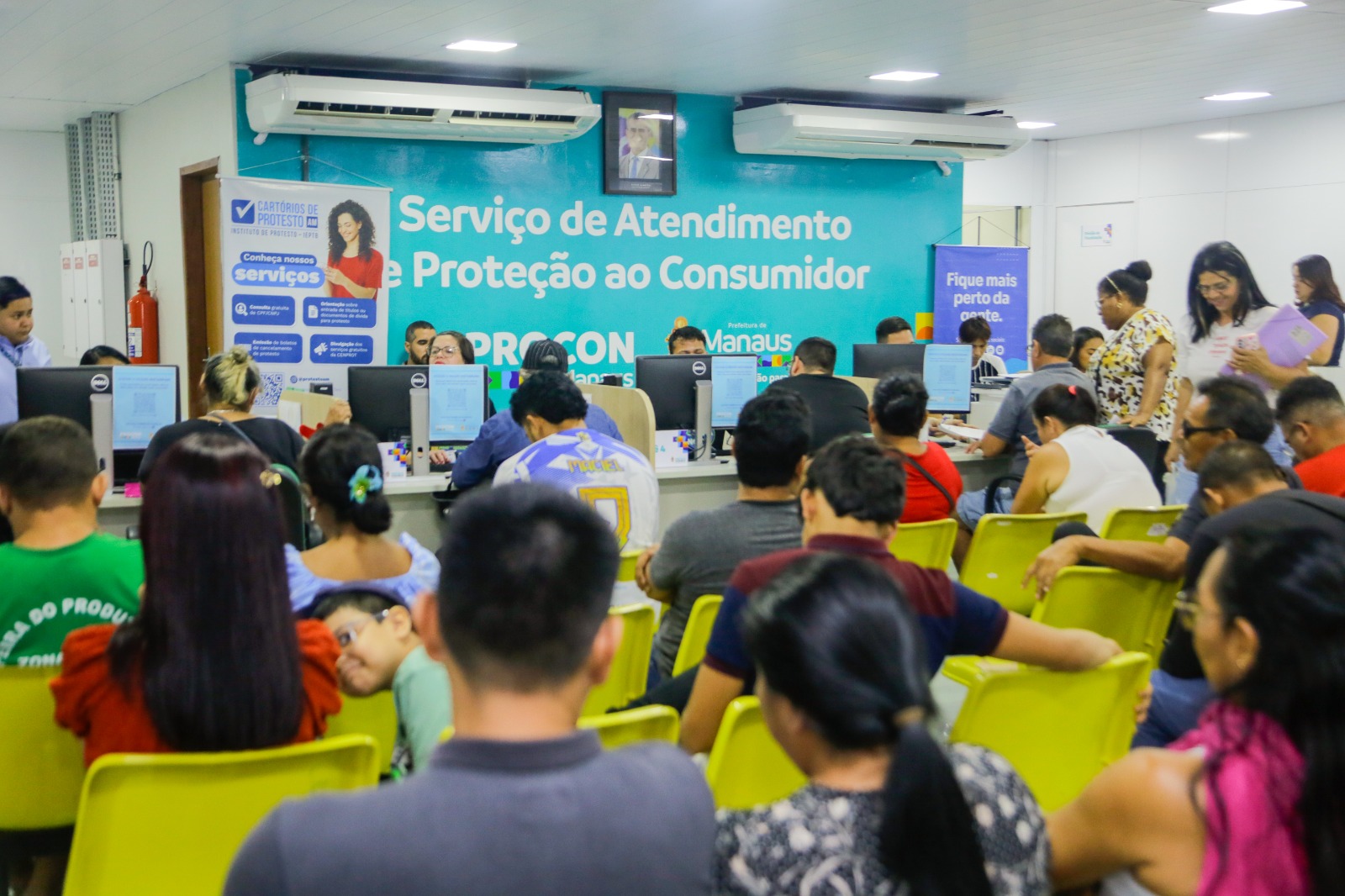 Leia mais: Sedecti abre vagas de estágio com bolsa de até R$ 860 Sine Amazonas oferece 295 vagas de emprego em Manaus Cetam preenche mais de 26 mil vagas no 1º dia de inscrições Siga nosso perfil no Instagram, Tiktok e curta nossa página no Facebook 📲Quer receber notícias direto no celular? Entre no nosso grupo oficial no WhatsApp e receba as principais notícias em tempo real. Clique aqui.