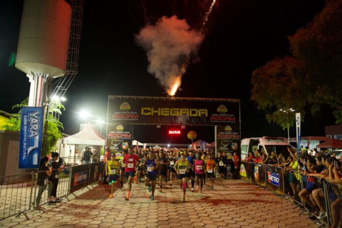 Meia Maratona da Rocam reúne 4 mil corredores em Manaus