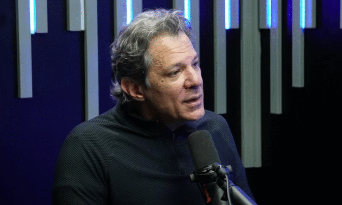 Governo avisa: impostos sobre aluguéis e filhos adultos morando com pais são fake news.