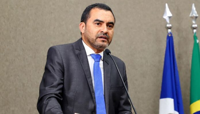 Governador do Tocantins, Wanderlei Barbosa.