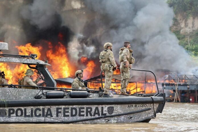 Defensoria pede suspensão de explosivos no combate ao garimpo ilegal do rio madeira