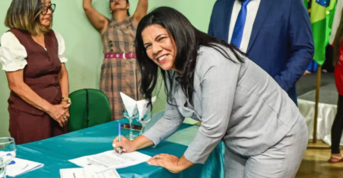 Gestão de Araci Cunha em Nova Olinda do Norte: Multa do TCE-AM por Irregularidades