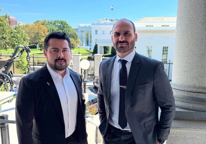 Comissão de Ética arquiva caso Eduardo Bolsonaro