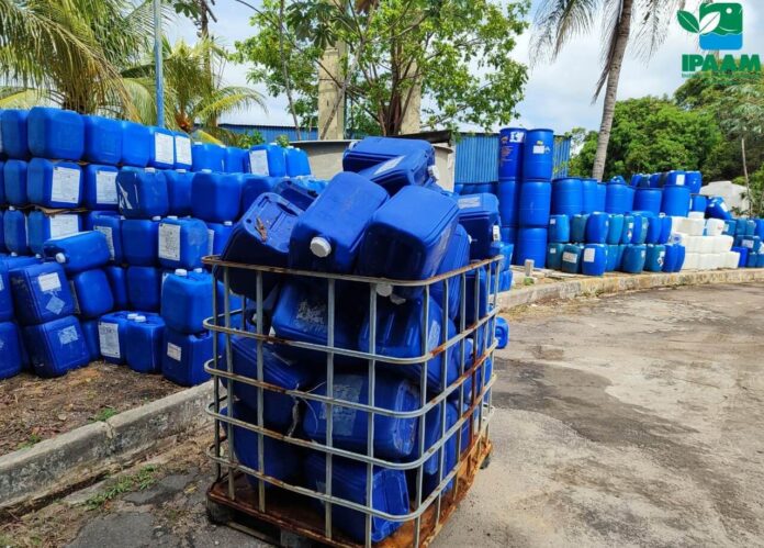 Empresa de produtos químicos em Manaus é multada em R$ 100 mil por operar sem licença ambiental, reforçando fiscalização do Ipaam.