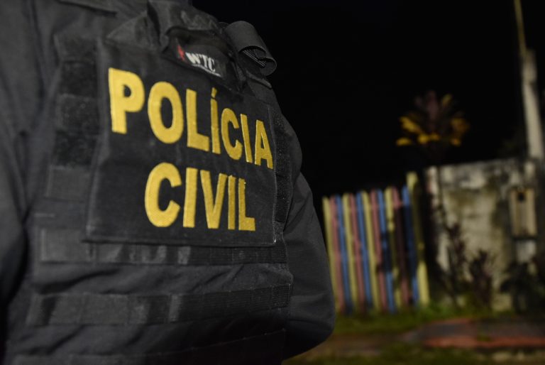Secretário municipal de Envira é investigado por usar time de futsal como fachada para lavar dinheiro de facção criminosa.