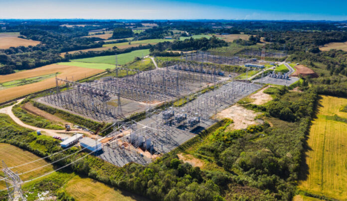 Incêndio na Subestação de Bateias, no Paraná, ocasionou no interrompimento da energia em pelo menos 8 estados.