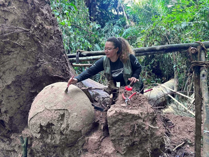 Urnas funerárias no Amazonas revelam civilização antiga