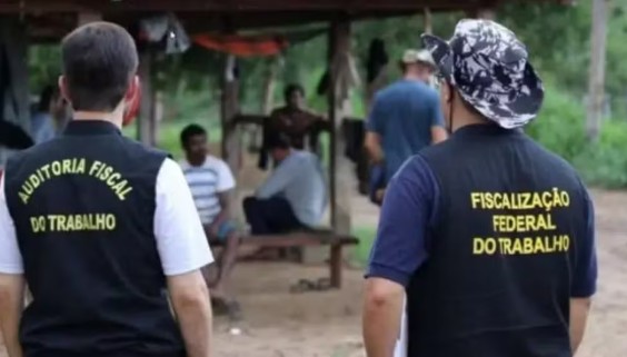 Quatro empregadores do Amazonas foram incluídos na nova “lista suja” do trabalho escravo do Ministério do Trabalho.