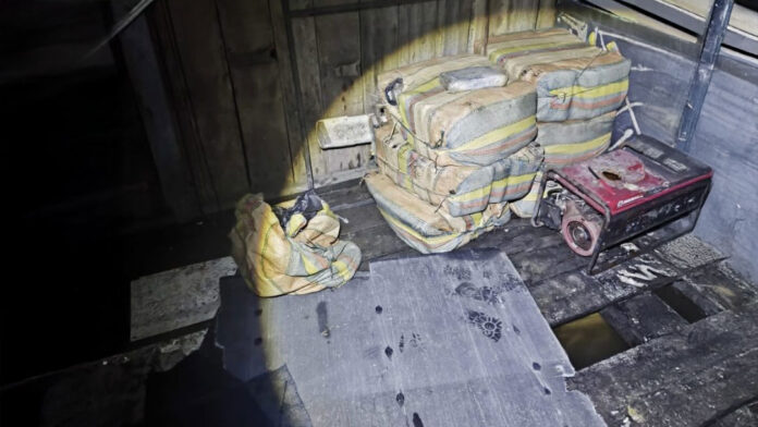 Drogas no AM: operação integrada prende homem com 210 kg de skunk no Rio Negro e causa prejuízo de R$ 4,5 milhões ao crime.