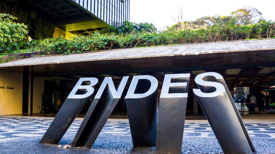 BNDES anuncia R$ 21 bi em financiamento na COP30. Fundos internacionais impulsionarão a transição verde, energia renovável e PMEs na Amazônia.