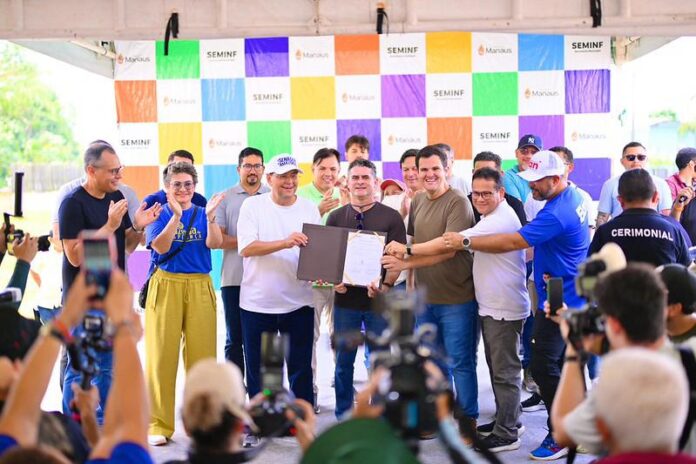 Maior programa de asfaltamento rural de Manaus chega à Fazenda da Esperança. David Almeida e Eduardo Braga autorizam obras e melhorias sociais na BR-174.