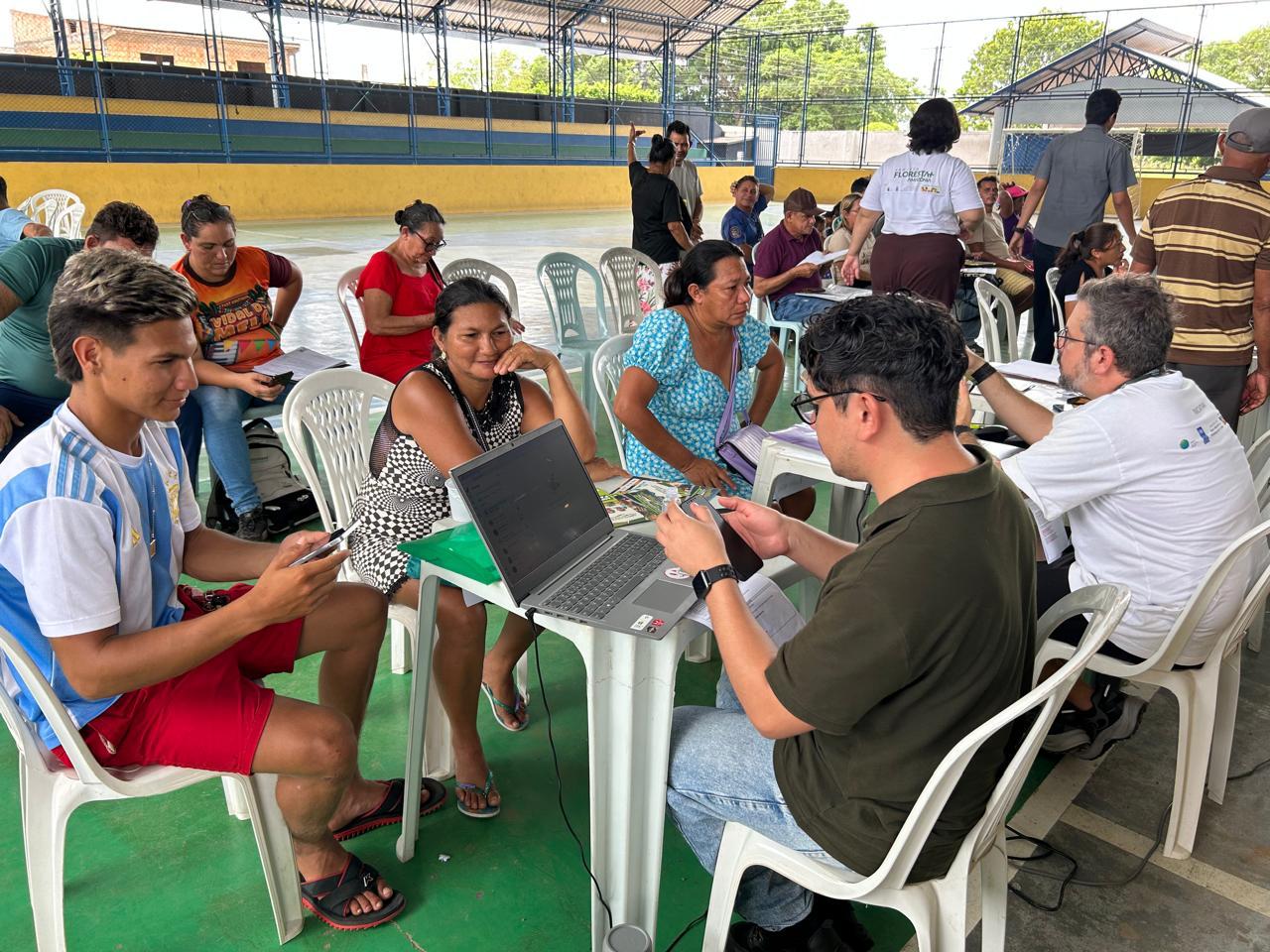 A ação do Ipaam em Autazes realizou 557 atendimentos, focando no Cadastro Ambiental Rural (CAR) e educação durante a Festa do Leite. Confira o balanço.