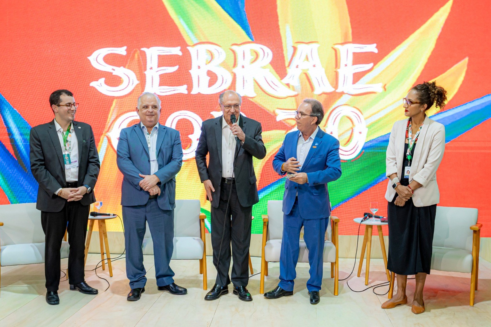 O Governo do Brasil lança Empreender Clima na COP 30, garantindo crédito barato do Fundo Clima, capacitação e tecnologia sustentável para micro e pequenos empreendedores.