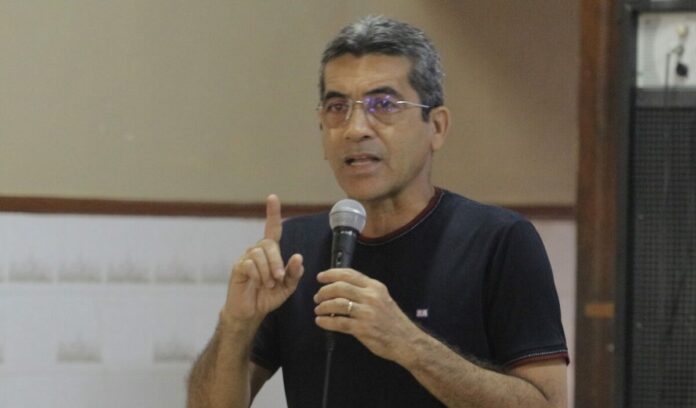 TCE-AM apura sobrepreço de R$ 1 milhão em contrato da Prefeitura de Manicoré para veículos. Entenda a investigação sobre a Gamacom LTDA.