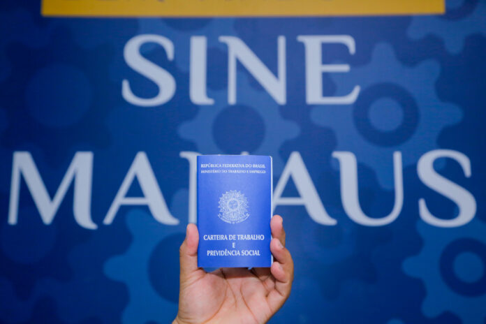 Sine Manaus oferta 285 vagas nesta sexta; atendimento das 8h às 14h. Veja documentos exigidos e locais de atendimento.