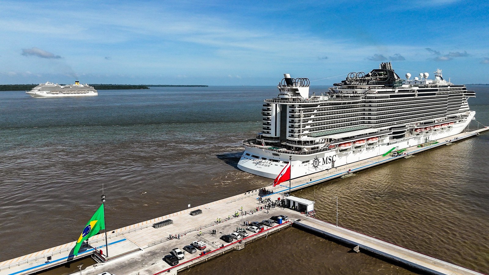 O Porto de Outeiro, em Belém, recebe navios da COP30 após reforma recorde. Veja detalhes da nova infraestrutura de R$ 233 milhões e o legado para o turismo.