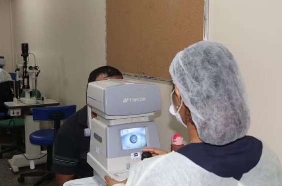 Mutirão no Amazonas vai oferecer 12 mil consultas oftalmológicas e entrega gratuita de óculos até dezembro.