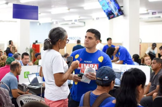 Feirão Limpa Nome no Amazonas oferece até 99% de desconto em dívidas, com mais de 11 milhões de ofertas e atendimento online e presencial.