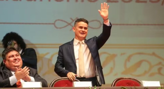 A Prefeitura de Manaus revogou o ponto facultativo da sexta-feira (21). Órgãos municipais funcionarão normalmente;