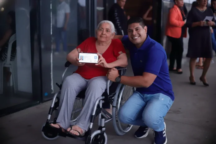 O Amazonas sancionou a Carteira Digital PcD. O documento é gratuito, tem validade nacional e garante acesso a direitos com segurança via QR Code.