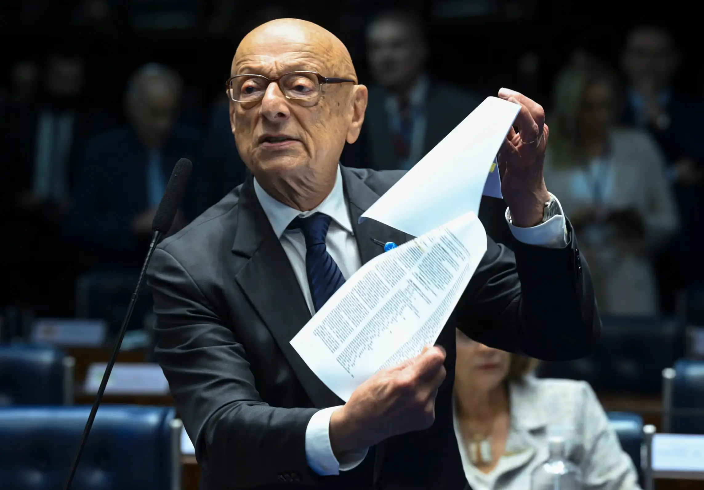 O PL da Dosimetria vai à CCJ do Senado com relatoria de Espiridião Amin e prevê redução de penas para crimes contra o Estado.