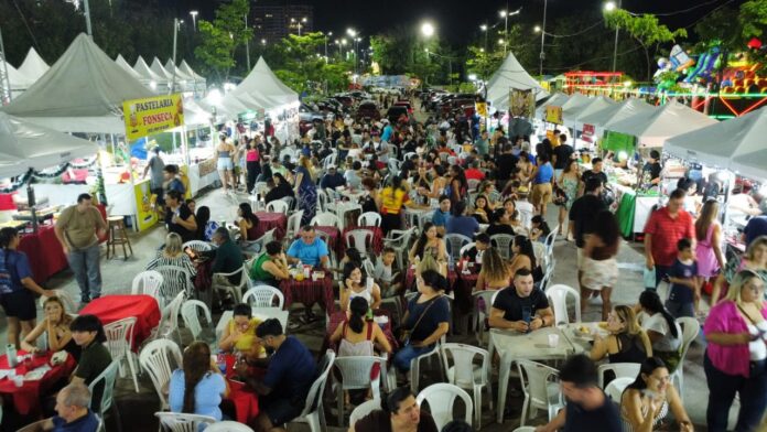 Com faturamento de R$ 500 mil, a Feira Gastronômica de Natal na Ponta Negra encerra dia 31. Saiba mais sobre o impacto econômico em Manaus.