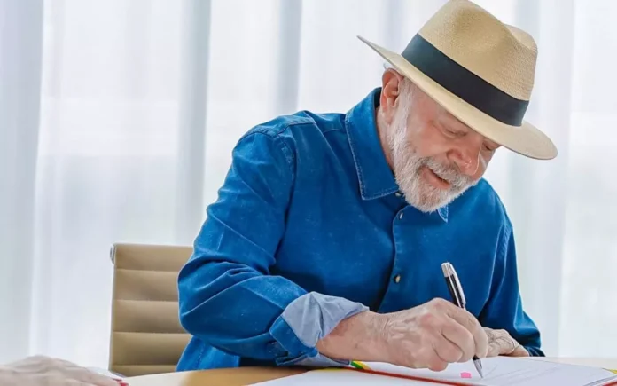 Lula assina indulto natalino. Decreto publicado hoje (23) exclui condenados pelos atos de 8 de janeiro e beneficia casos humanitários e de saúde