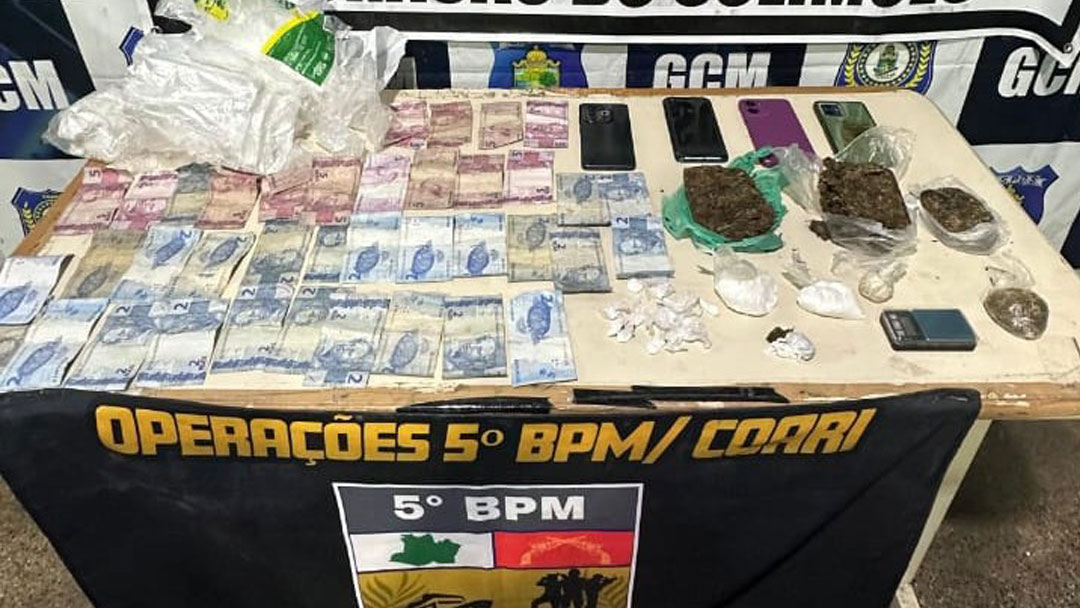 Operação Natal Mais Seguro combate o tráfico em Coari. PM prendeu seis pessoas e apreendeu drogas após denúncia anônima nesta terça (16)