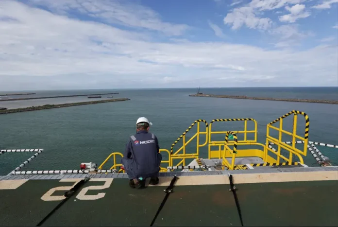 Greve na Petrobrás começa na segunda. Categoria rejeita proposta, cobra solução para PEDs da Petros e melhorias no plano de cargos e salários.