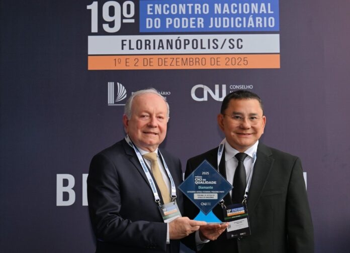 Selo Diamante CNJ destaca, em 2025, a excelência do TJAM em governança, produtividade e tecnologia pelo terceiro ano seguido.