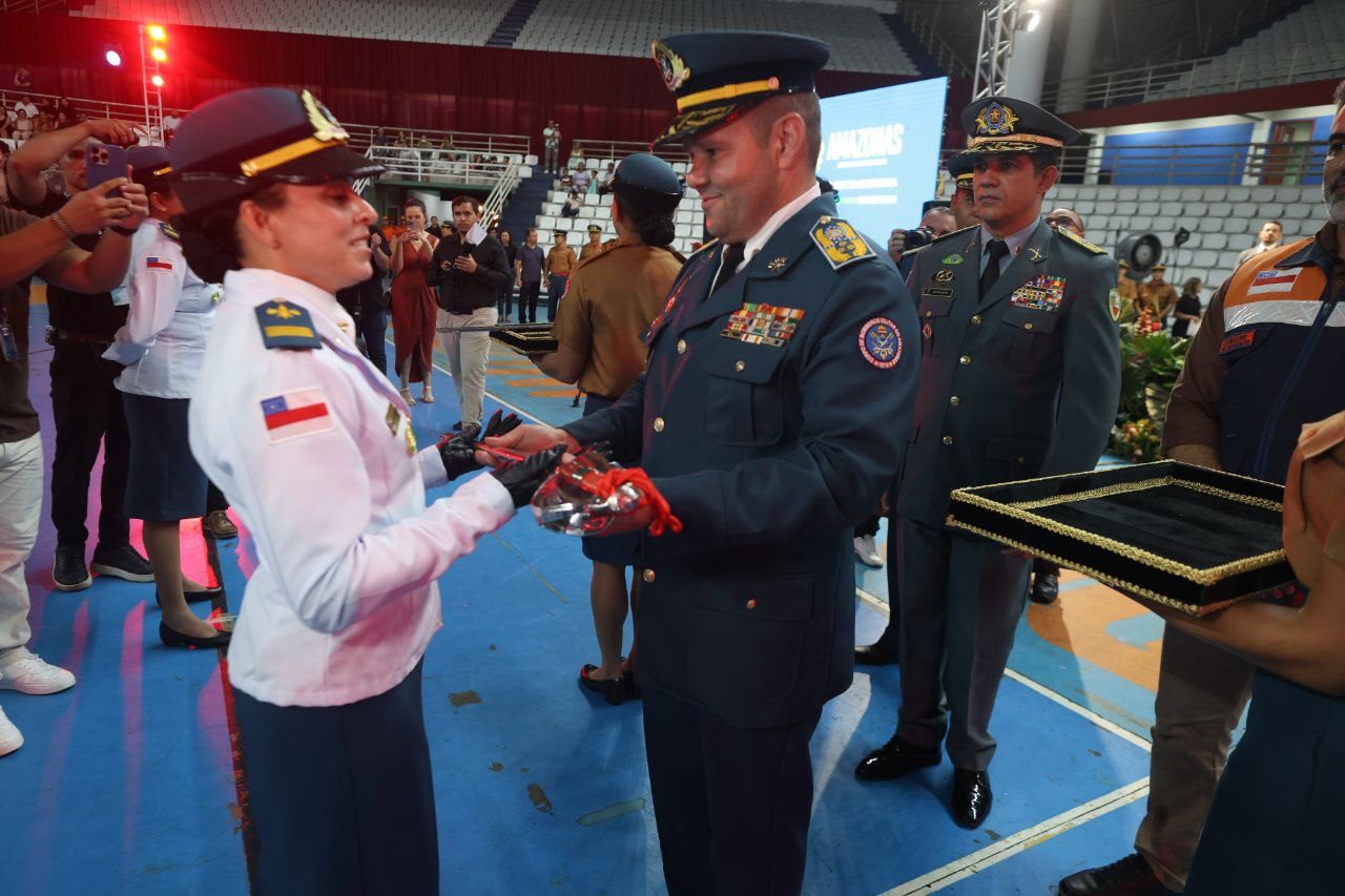 Formação de Oficiais Combatentes do Corpo de Bombeiros forma 51 oficiais no Amazonas e fortalece a segurança pública no estado.